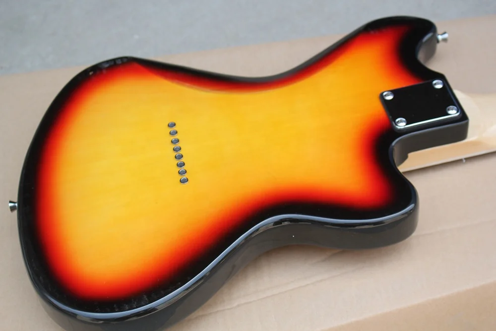 Guitarra Eléctrica Jaguar de 8 - Musical Instrument With Hand reseña y precio
